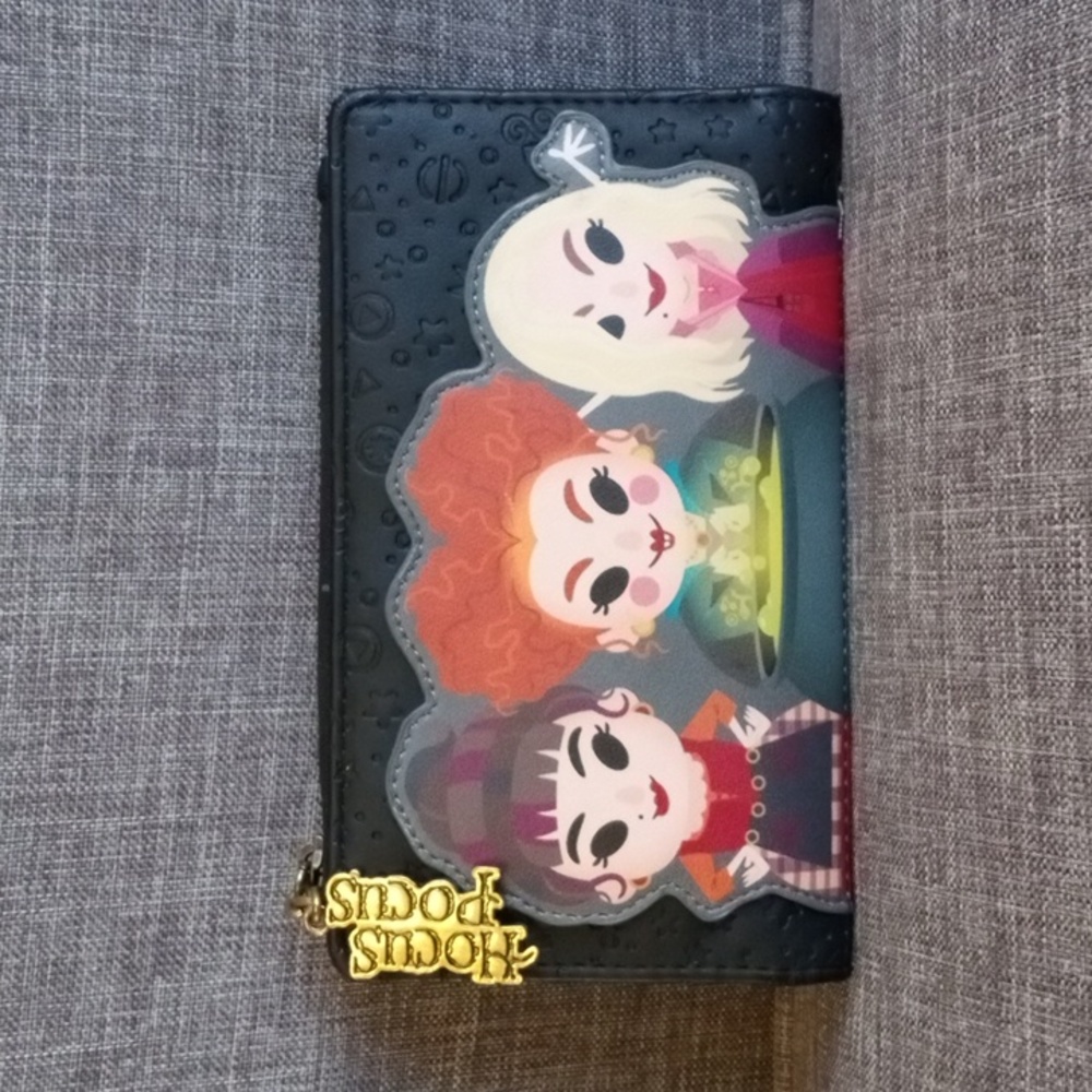 Loungefly Hocus Pocus Sanderson Sisters Chibi Wallet Clutch
